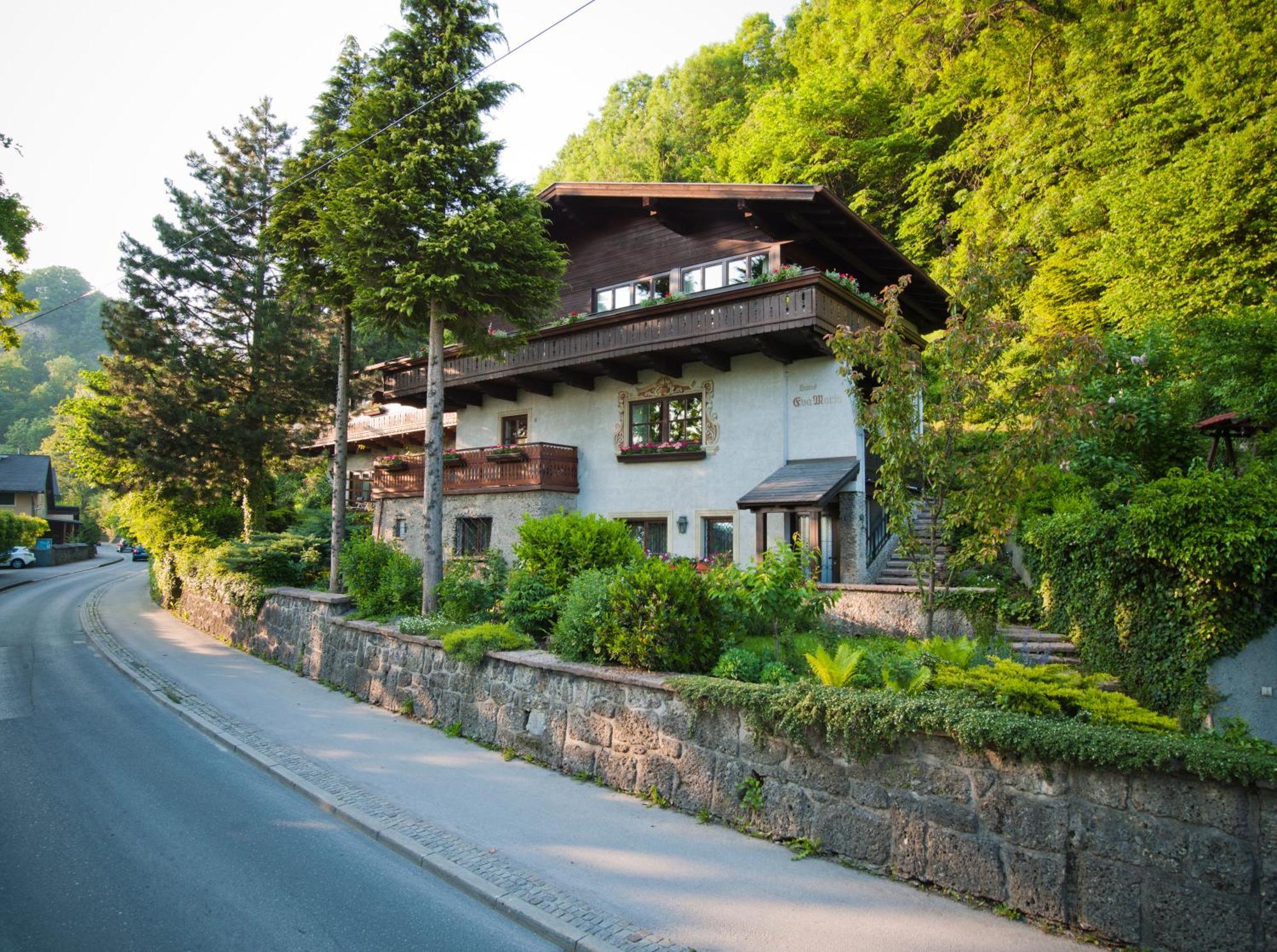 Studio Mit Gartenterrasse Salzburg Luaran gambar